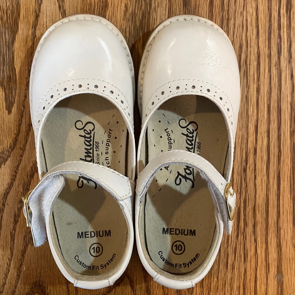 Pearl white mary Jane footmates